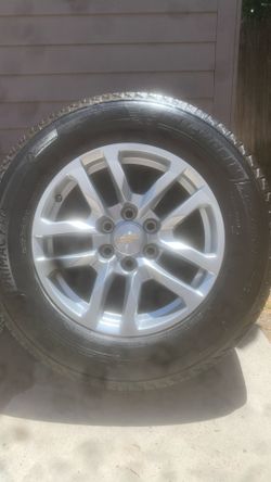 Wheels and tires for Chevy Silverado