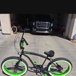Men's Sikk UFO 7 Speed Fat Tire Beach Cruiser Aluminum Black Frame Green Tires