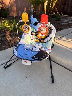 Fisher-Price vibrating baby chair