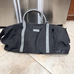 Bella Russo 24" Canvas Weekender Duffle Bag Black and Gray Brand New