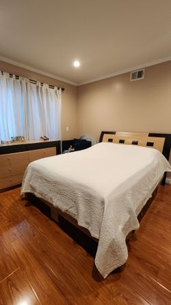Two-Tone Wood Bed Frame with Headboard