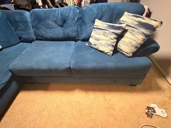 Section sofa (smoke & pet free)