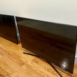 Two Samsung Tv