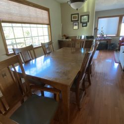 Sturdy Craftsman Style Dining Table