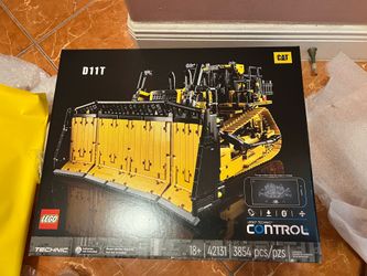 LEGO TECHNIC 42131 CAT D11 Bulldozer Retired Control+ App-Controlled NEW