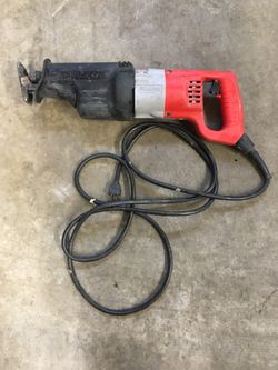 Milwaukee sawsall corded great condition