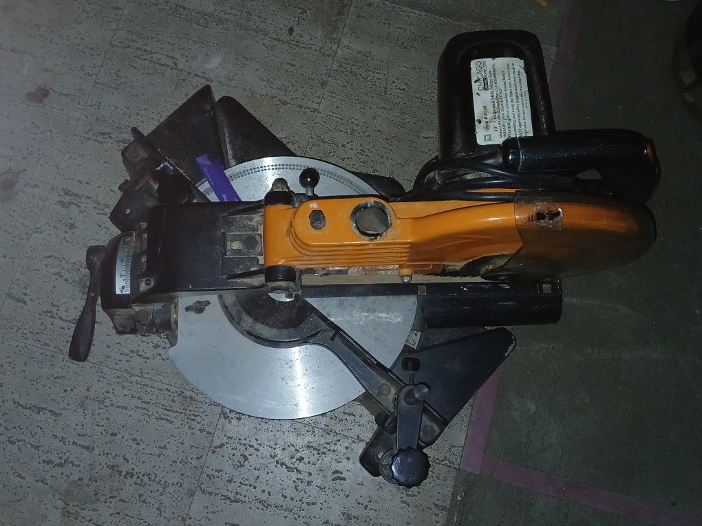Compound Slide Miter Saw
