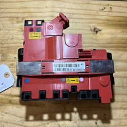 Bmw F10 Battery Distribution Fuse Box 