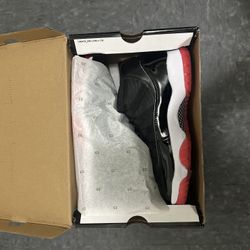 Air Jordan 11 Retro Bred