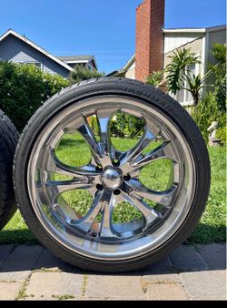 5 lug nut rims & TIRES / rines & LLANTAS de 5 birlos (5x4.5) Size: 22”