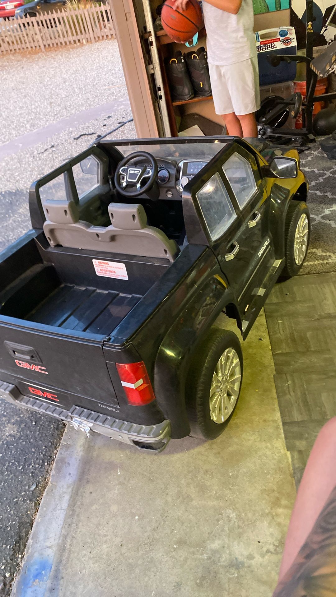 Power wheels truck