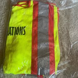 New Work Vest Red