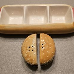 Hamburger And Hot Dog Condiment Server And Salt Pepper Shakers