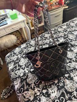 Cute purse $80 slightly used