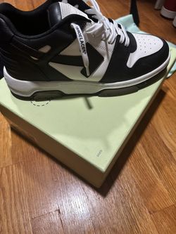 Off White