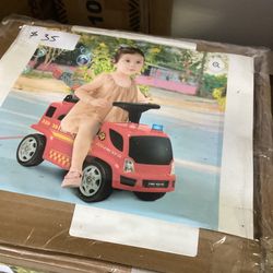 Toy vehicle