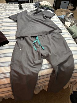 Figs Scrubs- women’s XL