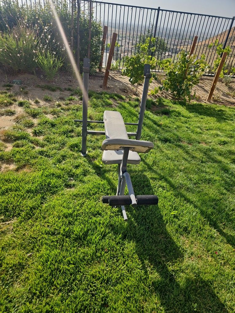 Light Weight Weight Bench