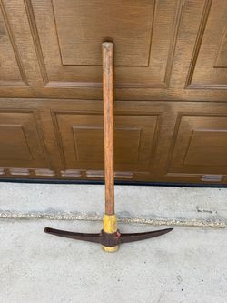 Heavy Duty 5 lb Pick Mattock with Hardwood Handle