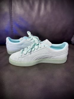 Women’s Puma Classic Suede