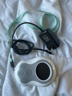 Breast pump With Charger. 