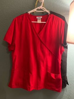 Scrubs, top
