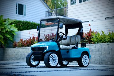 2018 🔋 LITHIUM EZGO RXV Golf Cart ⛳️