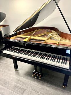 Excellent Condition Yamaha C3 Grand Piano