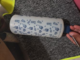 Pet drinking bottle