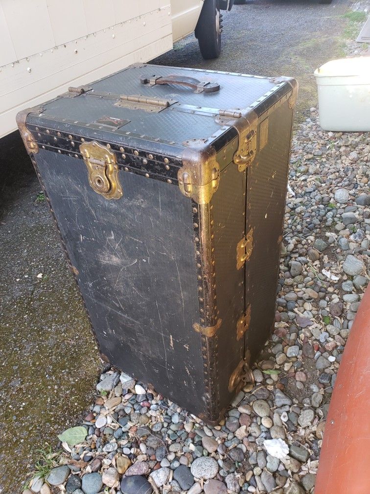 Vintage Steamer Trunk Case Chest Travelling Wardrobe Luggage