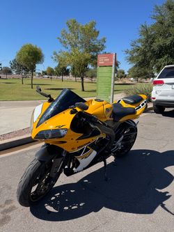 2005 Yamaha R1