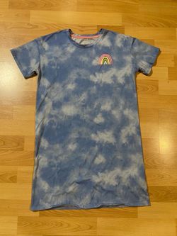 Girls large night gown