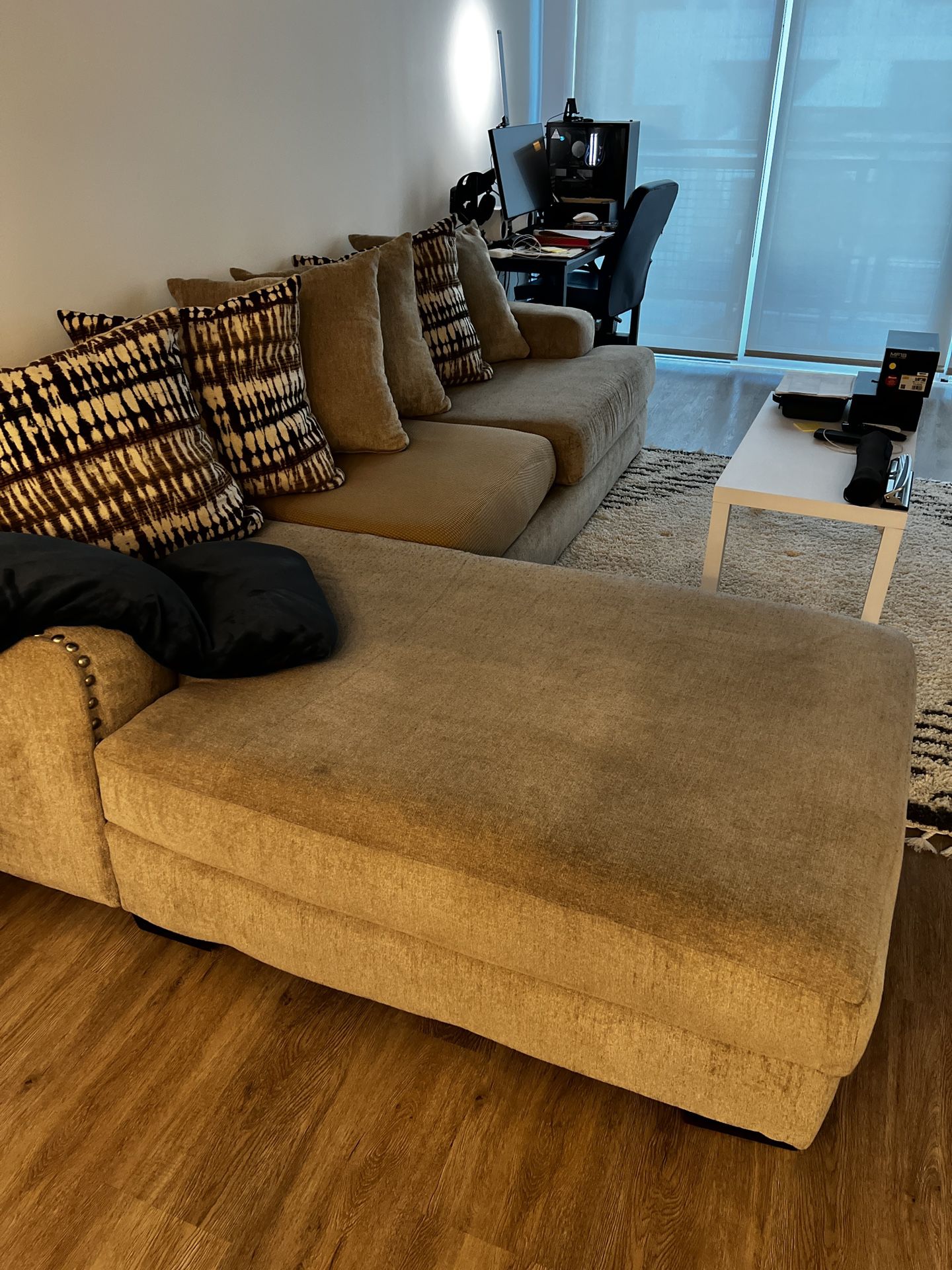 L-COUCH in Beige Color 