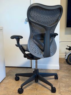 Herman Miller Mirra 2 Office Gaming Chair