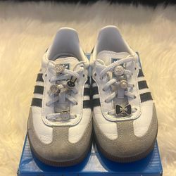 TODDLER SAMBA OG EL I SIZE 10