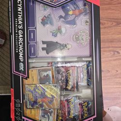 Pokémon Cynthia's Garchomp Ex Box.