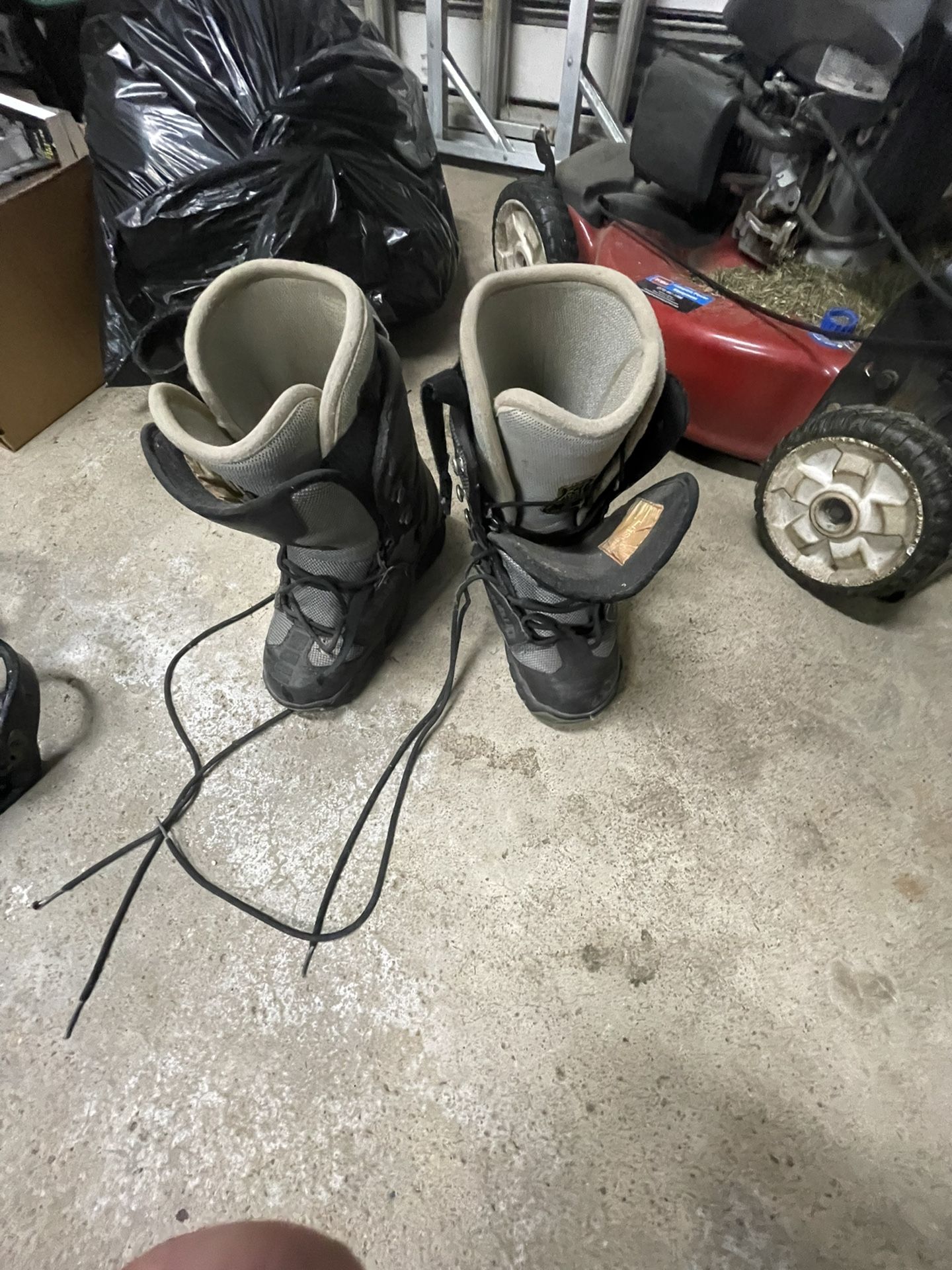 Snowboard Boots