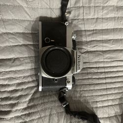 Nikon FM Silver 35mm Film Camera with strap , great condition read description