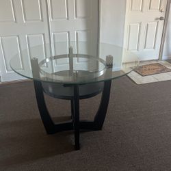 Dining Room Table 