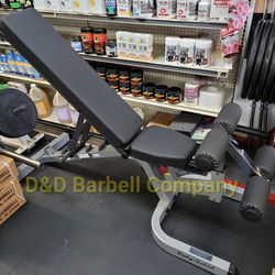 NEW Body Solid GFID71 FID Adjustable Weight Bench With Leg Hold Down