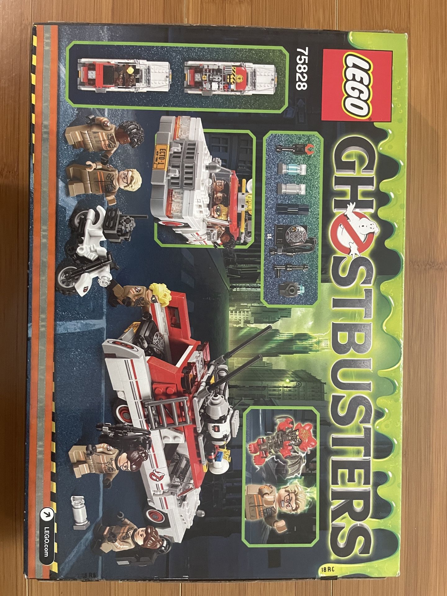 75828 Ghostbusters Ecto-1 & 2 2016 Movie New Retired Set