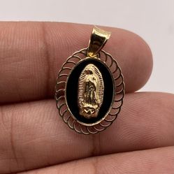 10K Gold Guadalupe Pendant