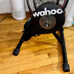 Wahoo Smart Bike Trainer 