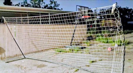 QIUCKPLAY KICKSTER Elite Soccer Goal Portable 5 min put together
