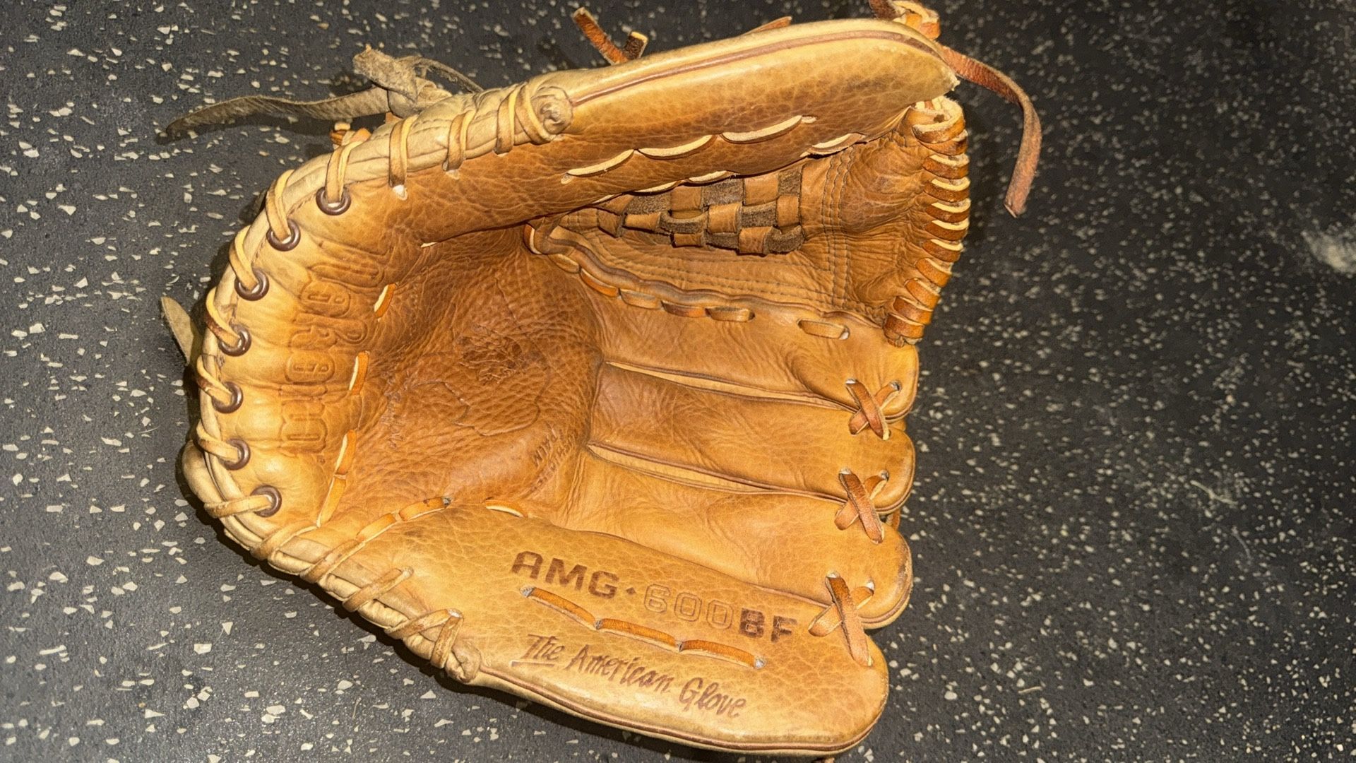 Nakona Amg600bf 12.5 Baseball/softball Glove