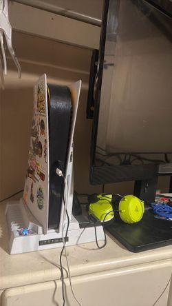 PS5 FIRST COME FIRST SERVE