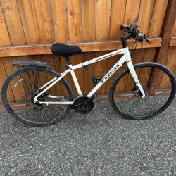 Trek Gravel Bike Women’s M