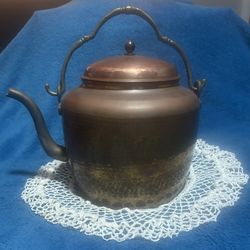 🫖 Large Antique Copper Tea Kettle $35 obo