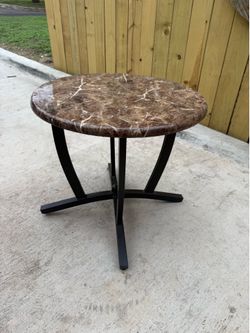 End table