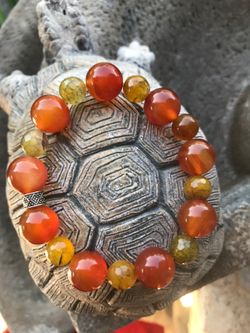 Carnelian and agate bracelet .size inches